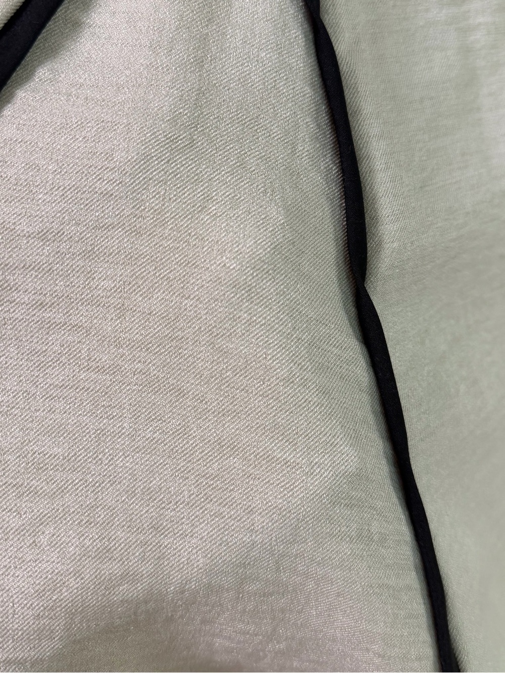 Cream Contrast Trim Paneled Maxi Skirt Neutral Coastal
Chic Old Money Small - Picture 5 of 6
